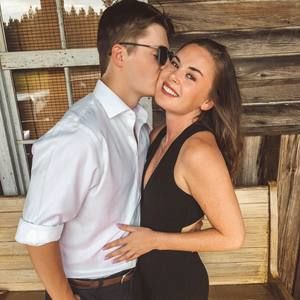 Meet your Posher, Sam